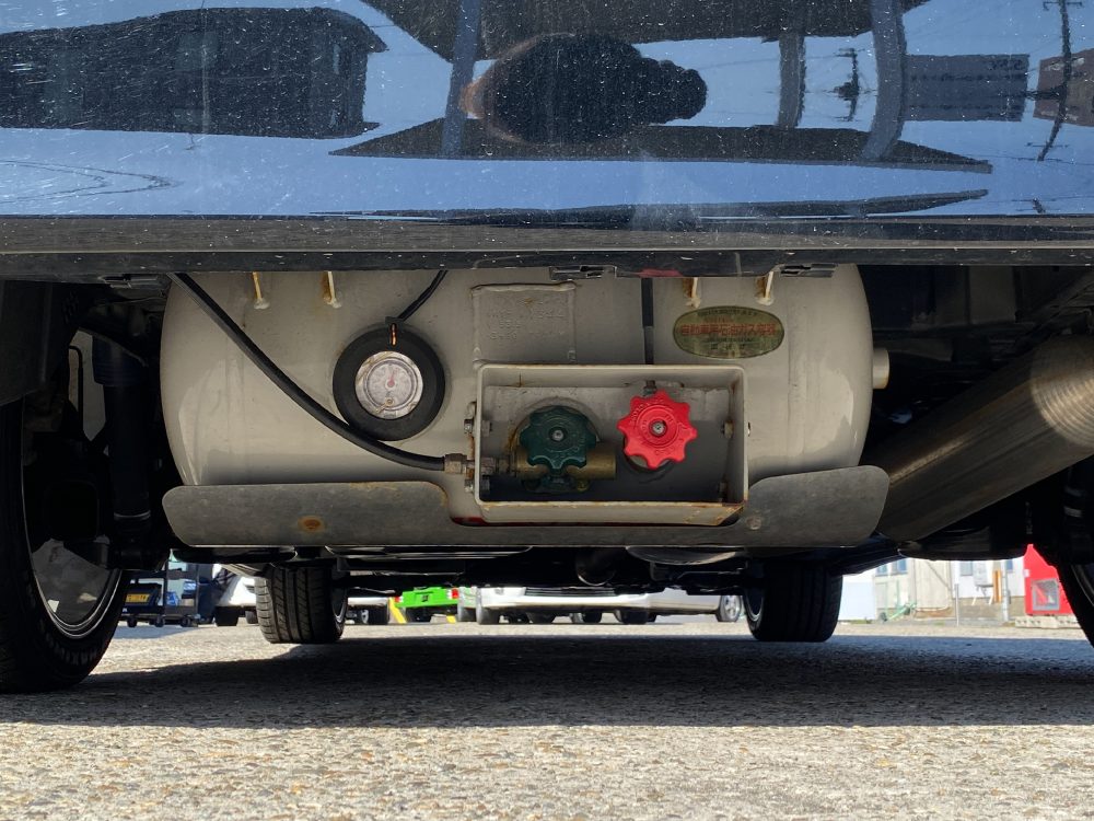 ヴェルファイア タンク